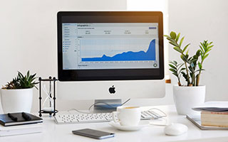 开云体育vip-英超精彩逆转，关键战术调整助力胜利，英超战术分析