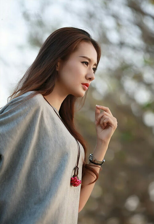 “德甲积分榜持续变换,豪强割据成主流”,德甲积分2020-2021