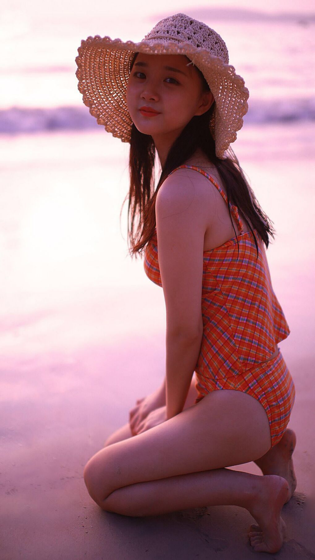 技术革新：篮球高科技在比赛中的实际应用，篮球技术已形成了进攻技术和什么两大类